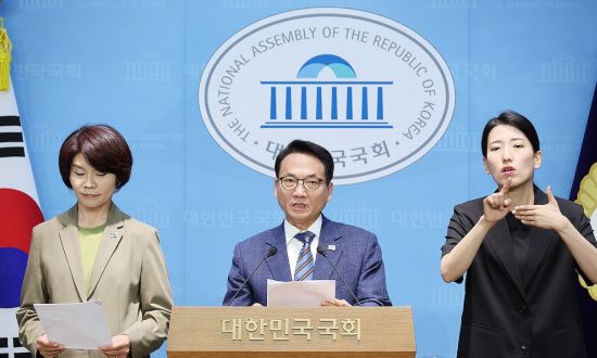 韩议员：尹锡悦执政时期 韩军确曾派出无人机侵入平壤
